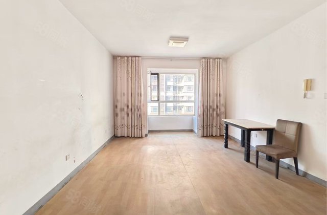 随意装修！东昌丽都！带车储！随时看房！三室双卫！总高18层