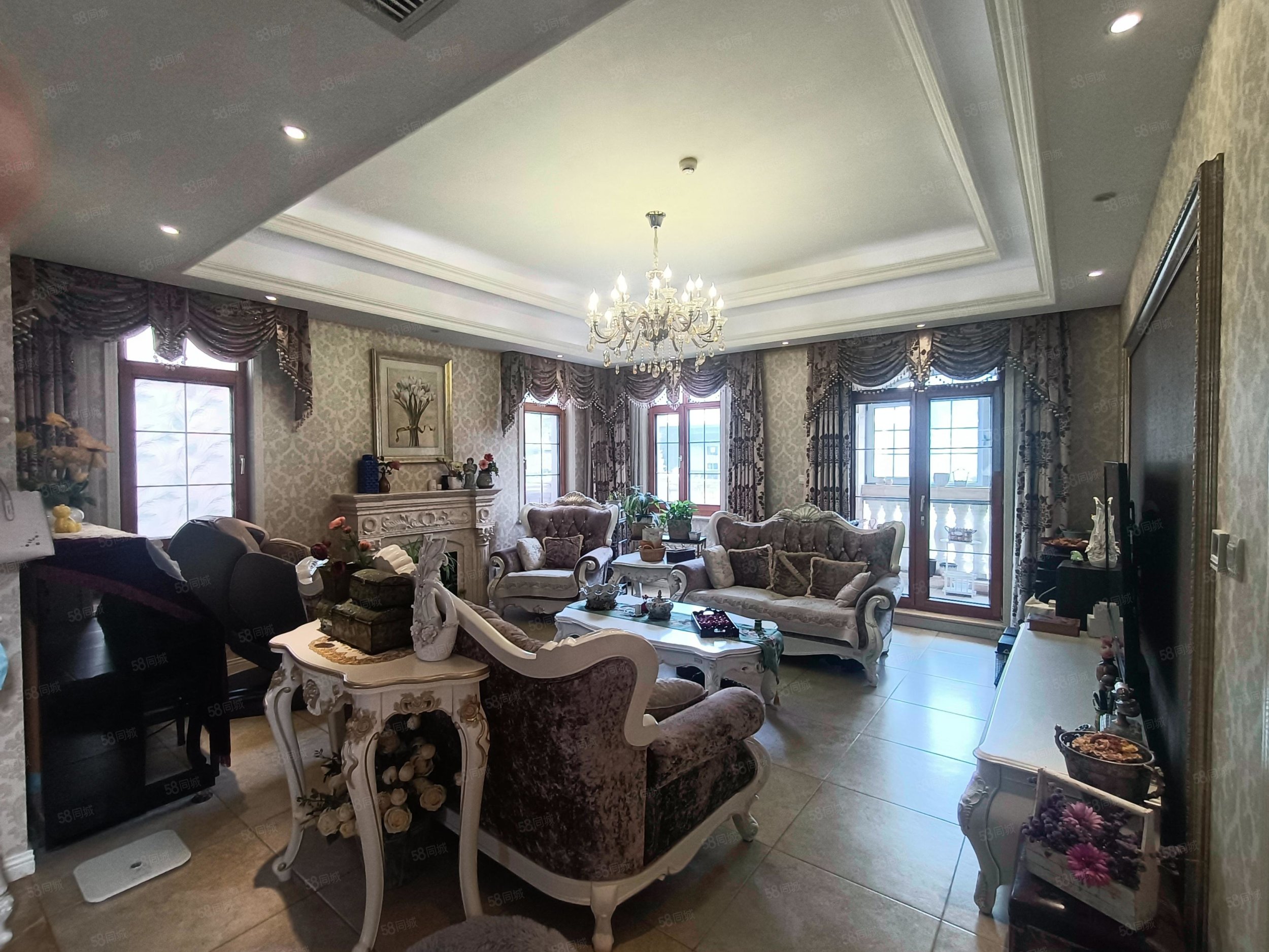 藍(lán)岸麗舍(別墅)4室2廳4衛(wèi)389.46㎡南北1150萬(wàn)