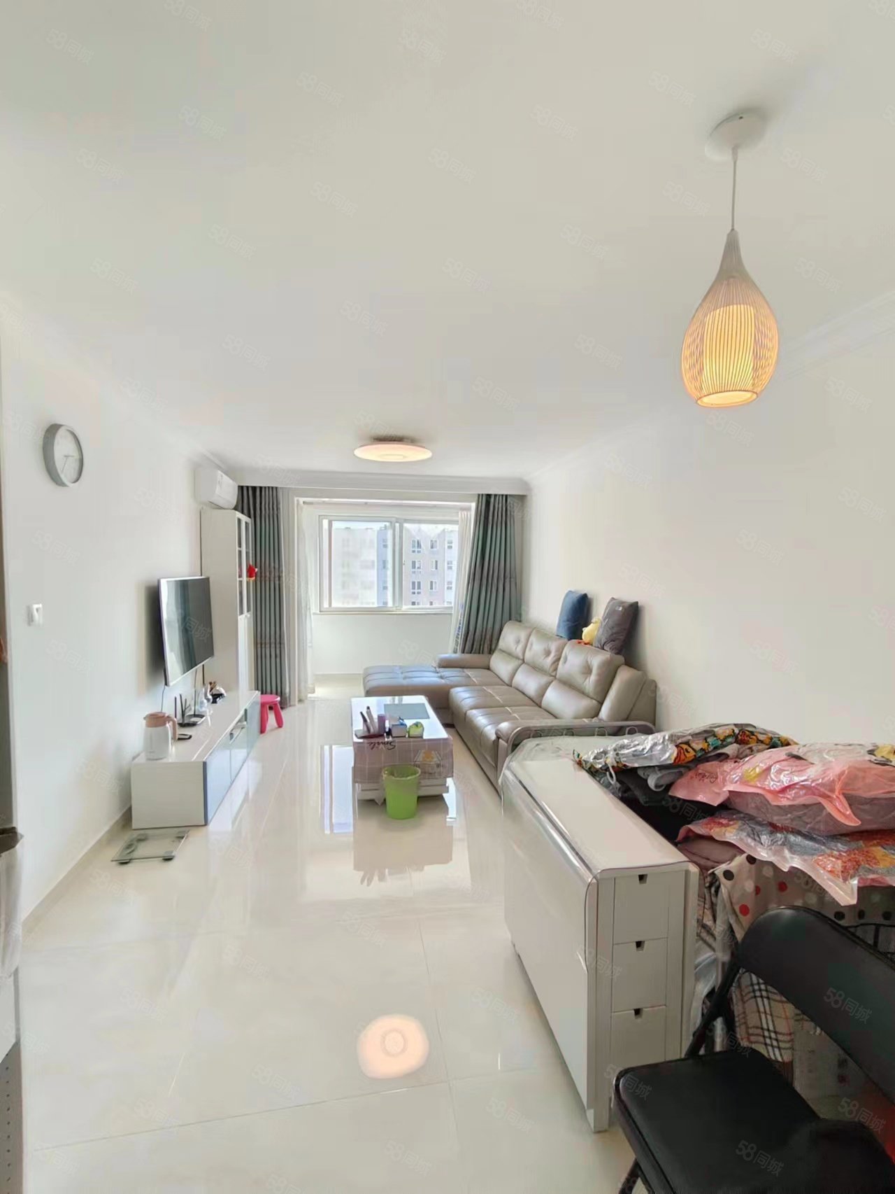 馨瑞嘉園1室1廳1衛(wèi)67.87㎡南195萬