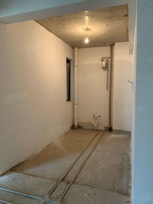 麒麟嘉城3室2厅2卫109㎡东西49.9万