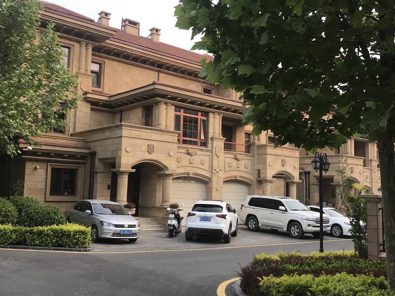 金屋半岛九区286平米空中别墅,您的邻居非富即贵