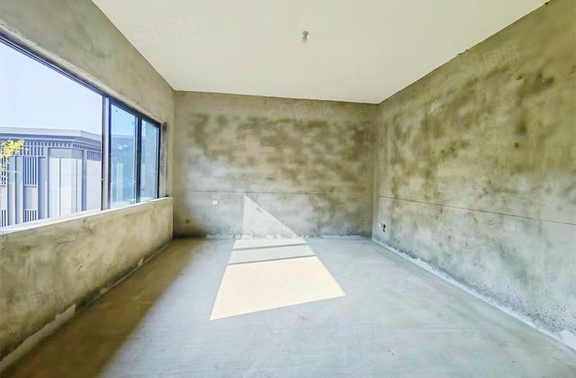 协信天奉合府4室2厅172.06㎡175万二手房图片