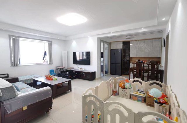 单位团购 精装婚房 光岳花园双阳台好楼层 带车位和储藏室