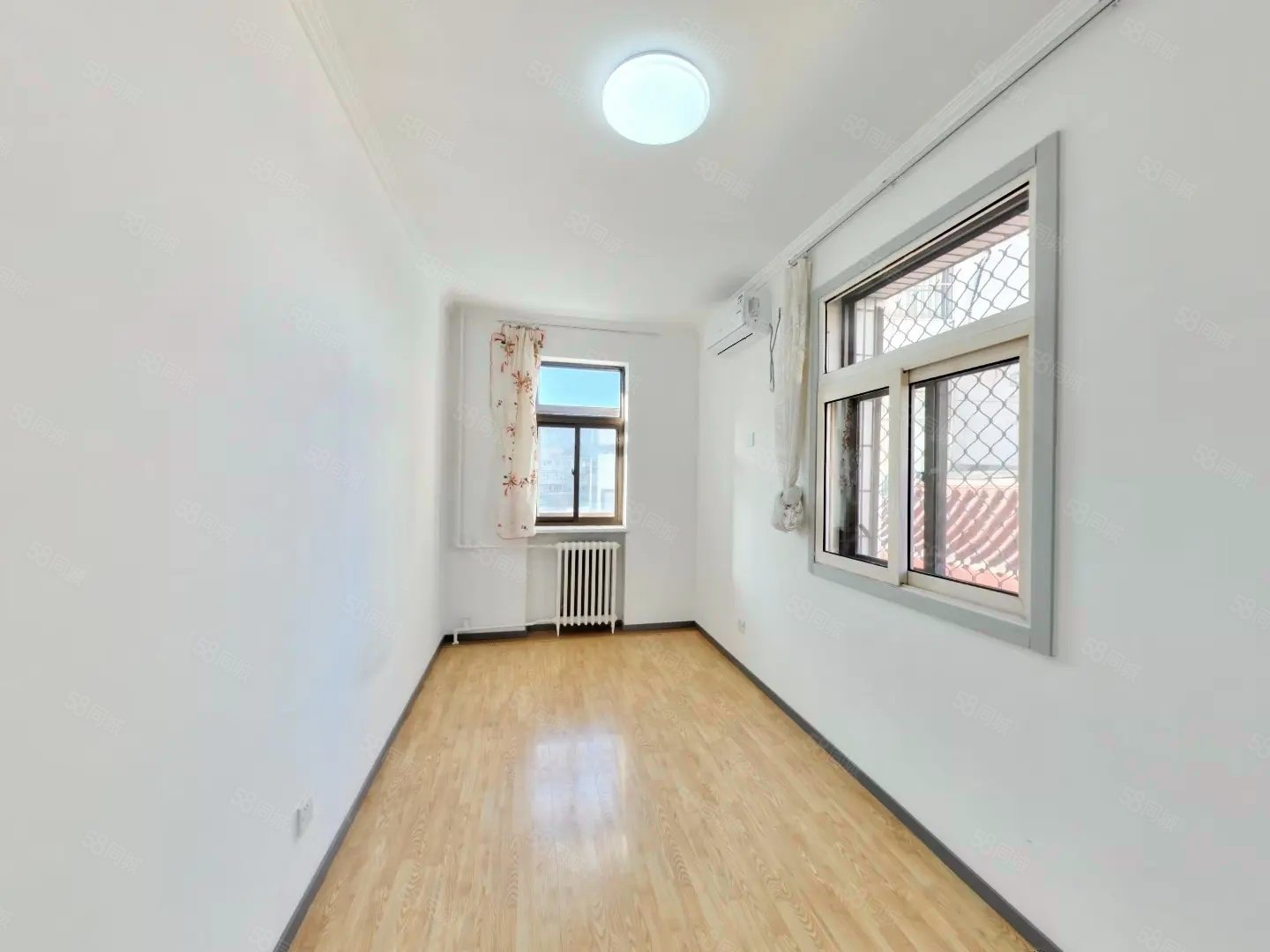 藝苑西街7號(hào)院3室2廳1衛(wèi)112.82㎡東西265萬(wàn)