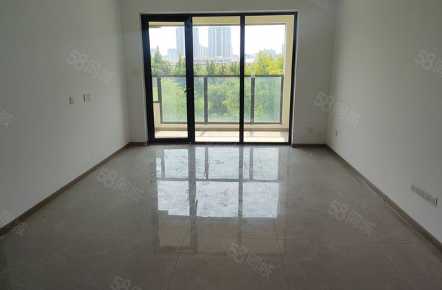 一实验 城市玖玺北区 三叶草 双阳台 全天无遮挡