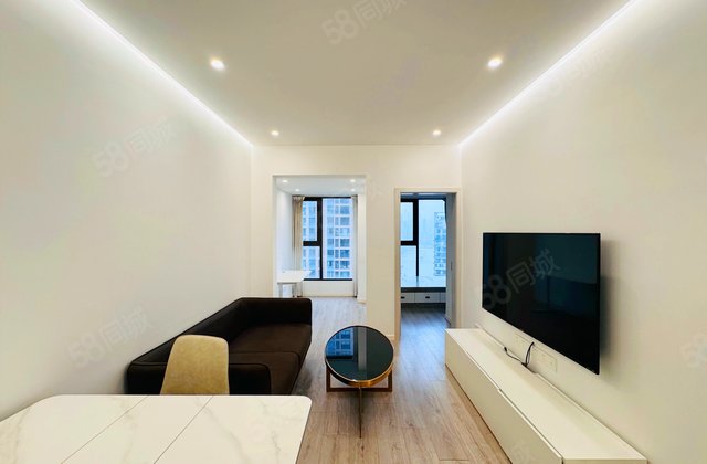 龙湖春森彼岸(5期)2室2厅64.21㎡108万二手房图片