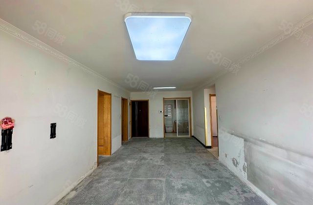 摩登主场3室2厅114.25㎡127万二手房图片