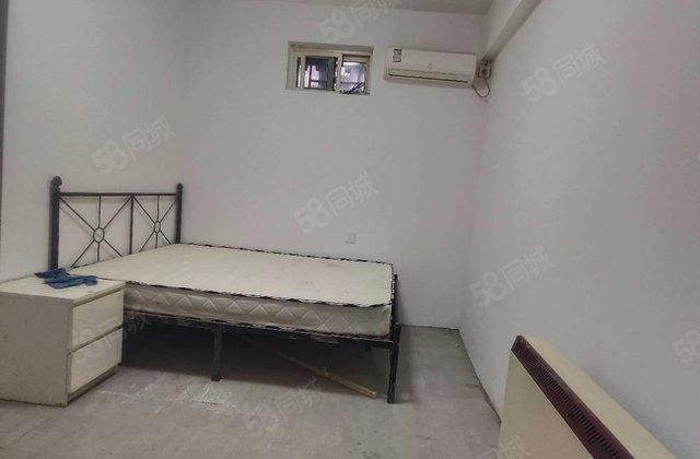 草廠胡同小區(qū)1室1廳0衛(wèi)15.2㎡南北195萬(wàn)