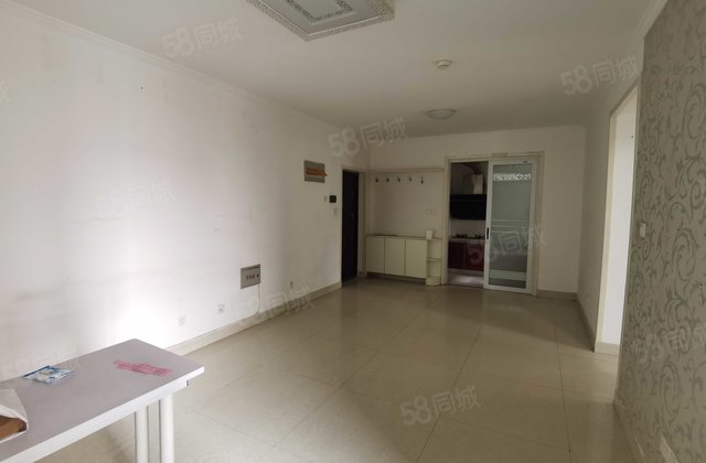 可改三室！康城2室2厅商品房，带储藏室南北通透，税免价格可议