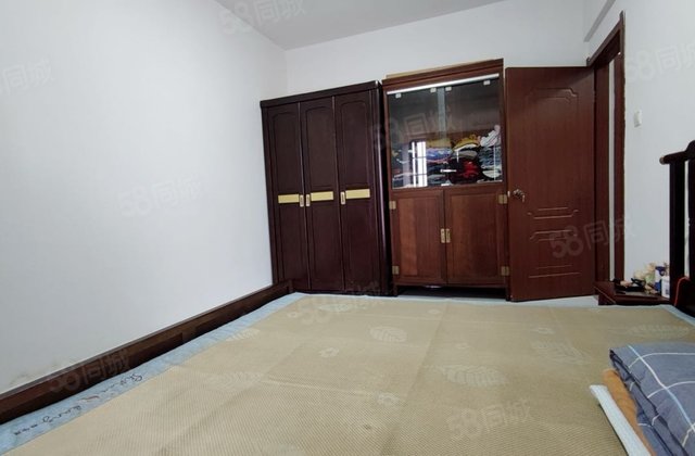 绿地曦园小区3室1厅92.98㎡68万二手房图片