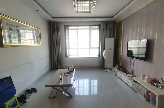 香江第三人民医院和馨园多层三室二卫带阳面车库贵华苑海源丽都