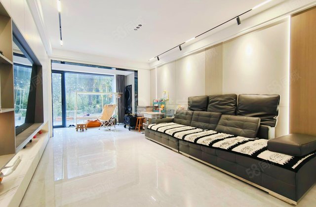 尚锦城C区3室2厅134.14㎡235万二手房图片