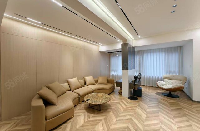 双珑原著府3室2厅127.16㎡168万二手房图片