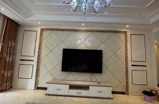 国鑫爱琴海3室2厅138㎡86万二手房图片