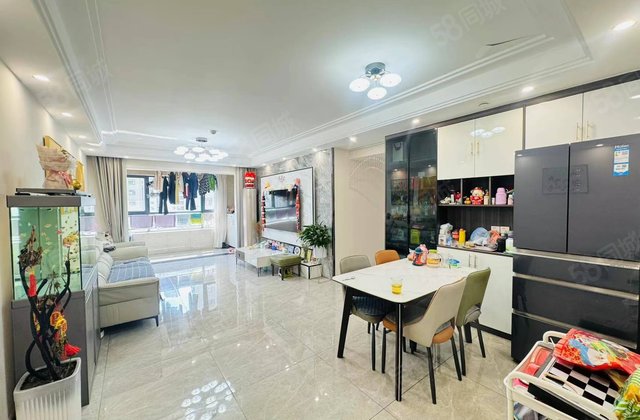 莲湖新城 徒骇河旁 好楼层 精装修送车储！免大税！