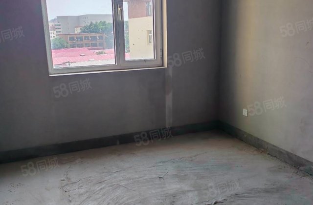 御园兰庭3室2厅126㎡105万二手房图片