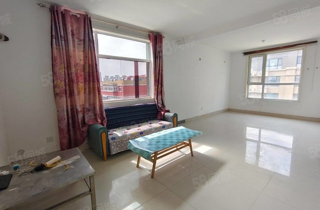 急售 花园路 57.5万 星光水晶丽城 边户 隔三室 可按揭