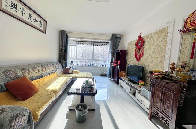 香港城3室2厅121.2㎡58.7万二手房图片