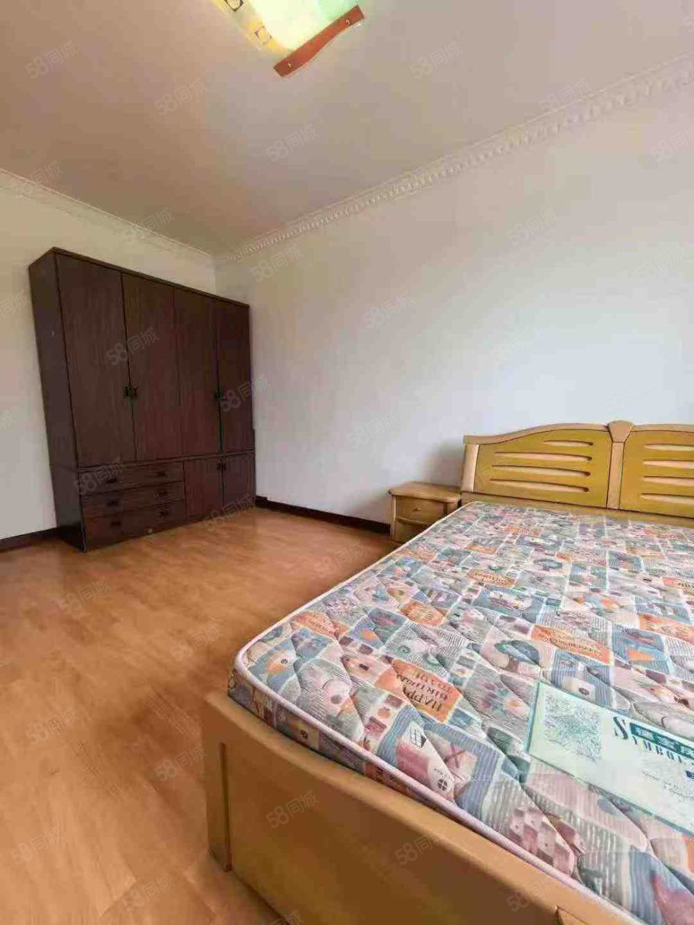 月牙湖小区2室1厅1卫79㎡南27.5万