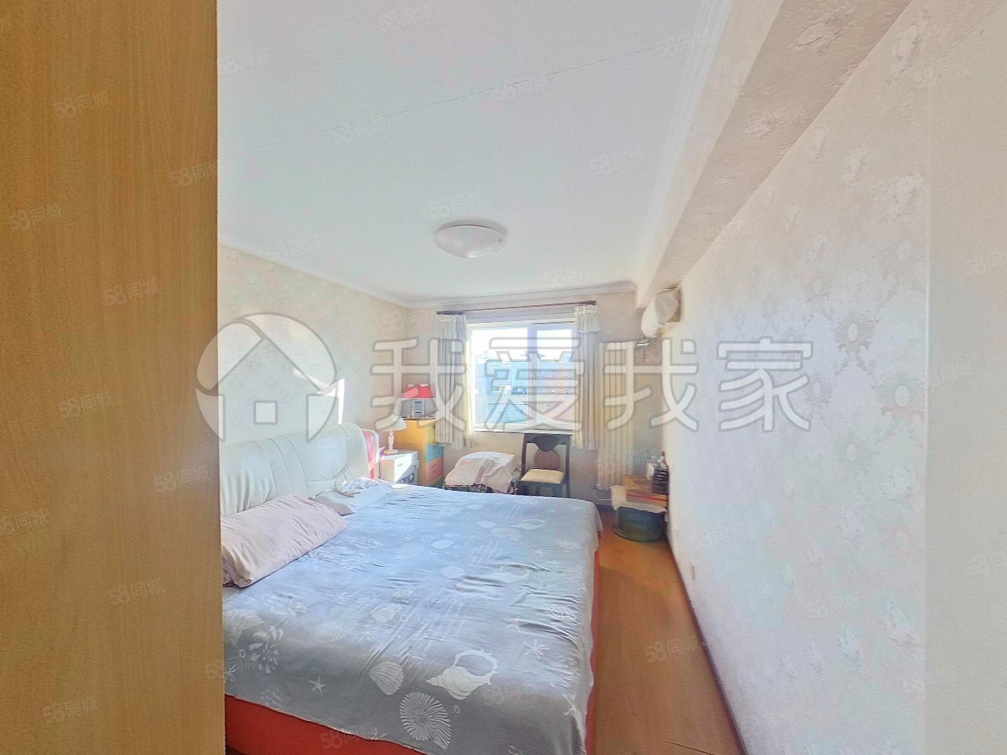 金惠園二里5室2廳2衛(wèi)150.05㎡南北380萬