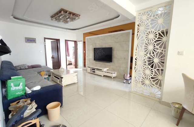 急售，香江万达江山印，海源丽都精装电梯边户，送储