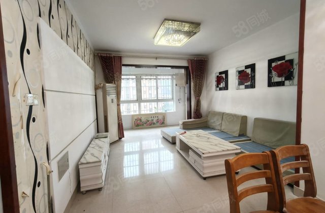 万达北临 莲湖花园 精装三居 送储可按揭 免大税