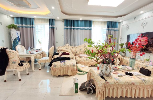 急售！精装修 东边户 送车位 民生凤凰城二号院 颐中外国语