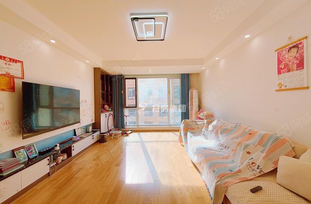 新东方名人苑一期3室2厅149㎡162万二手房图片