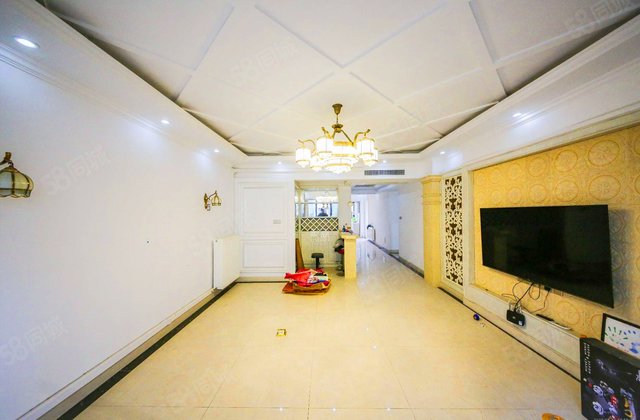 长大彩虹都4室2厅164.32㎡120万二手房图片