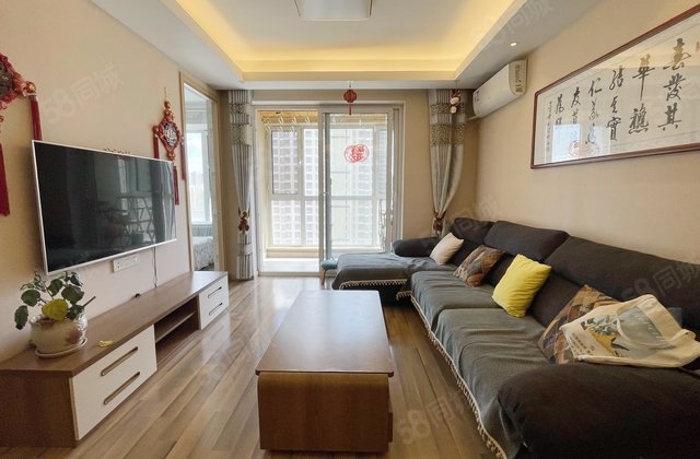 万科幸福里3室1厅89.8㎡129万二手房图片