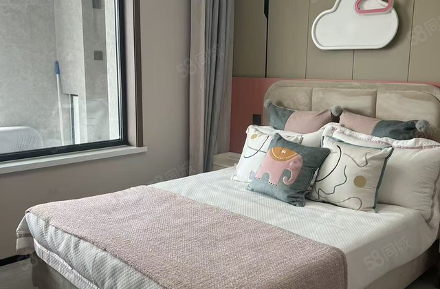 标题价准香江科创中心电梯房104平 44万真实好房钥匙在手