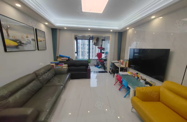 徒骇河 锦绣学府精装三室 免大税 双阳台 全明户型 送车储