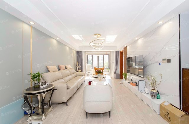 贝尚湾(公寓住宅)3室2厅161.5㎡820万二手房图片