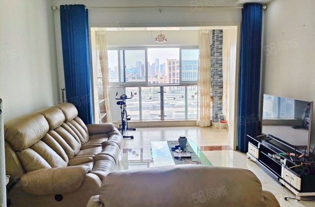 青年家园3室2厅118.5㎡215万二手房图片