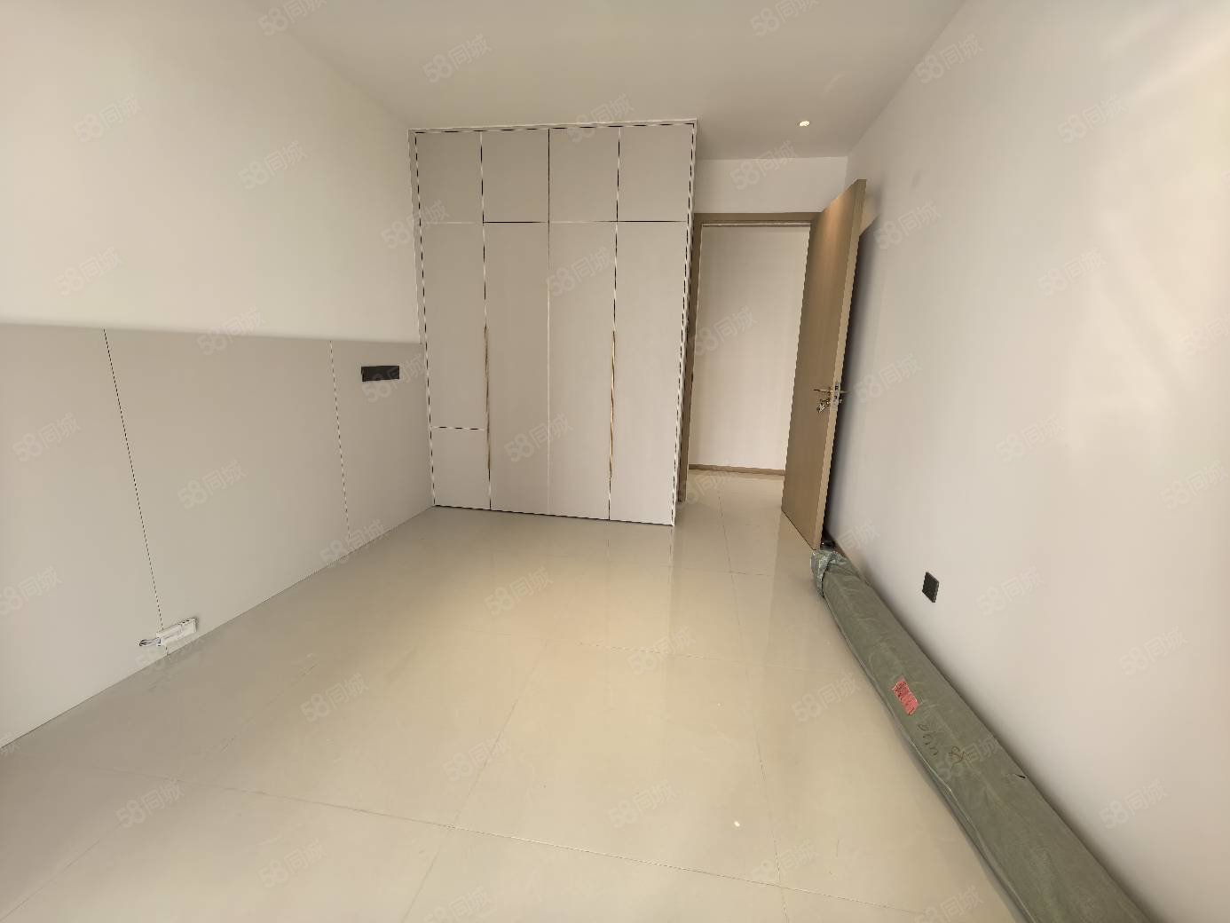 碧桂园凤熹台3室2厅2卫117㎡南北73万