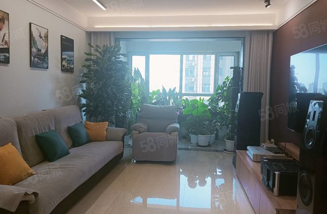 星光和园  四室两卫 边户全明  带车位储藏室 免大税 精装