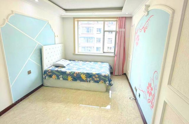 二三小区1室0厅33.74㎡17万二手房图片