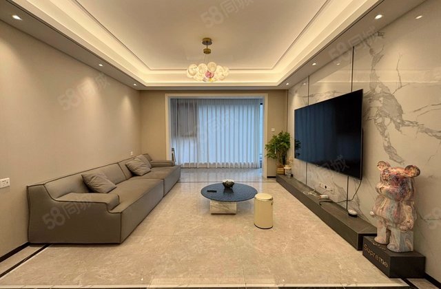 龙湖中骏光明璟悦天著4室2厅135.68㎡175万二手房图片