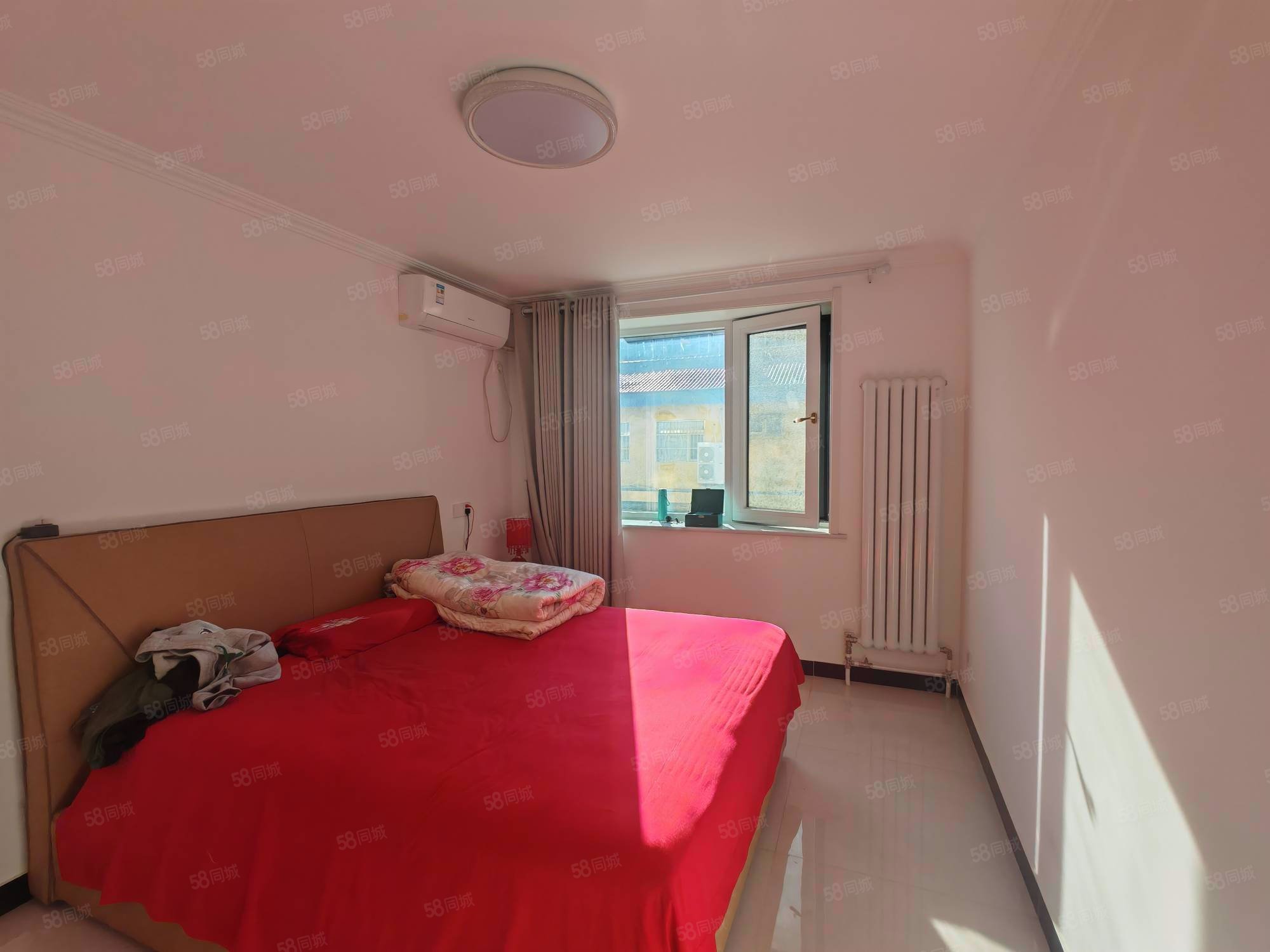 錦繡花園3室1廳1衛(wèi)94.25㎡南北143萬