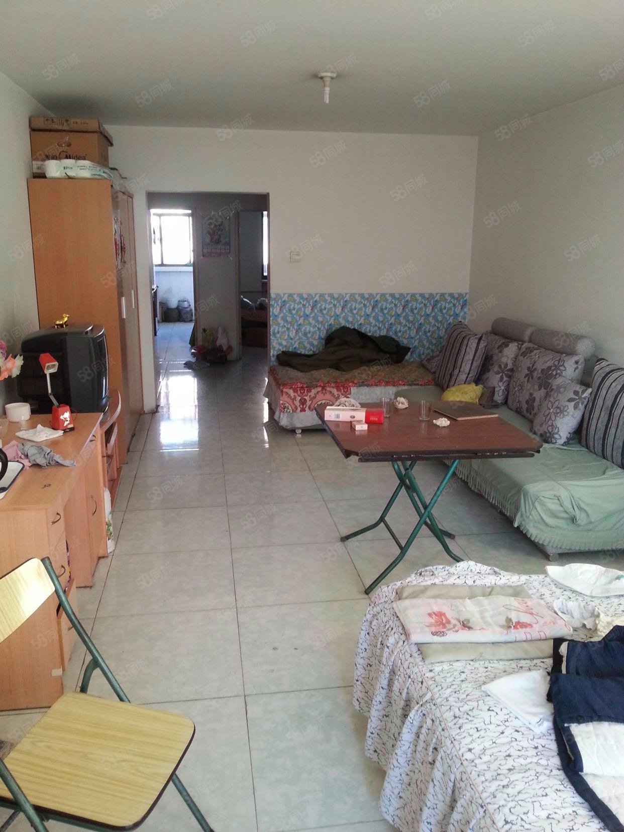 濱河路小區(qū)1室2廳1衛(wèi)75.51㎡南北135萬