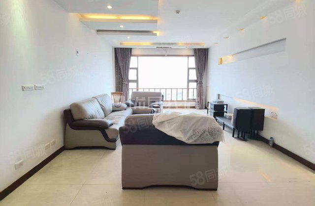 金豪大厦4室2厅155.2㎡105万二手房图片