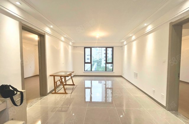 新星宇揽悦3室2厅125.75㎡105.8万二手房图片