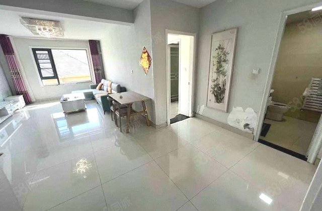 新出好房 百合新城一期131平三室两卫 免大税无遮挡 前排