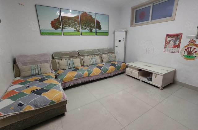 香江北水岸新城新城邦香格里3室带大车库急售5万