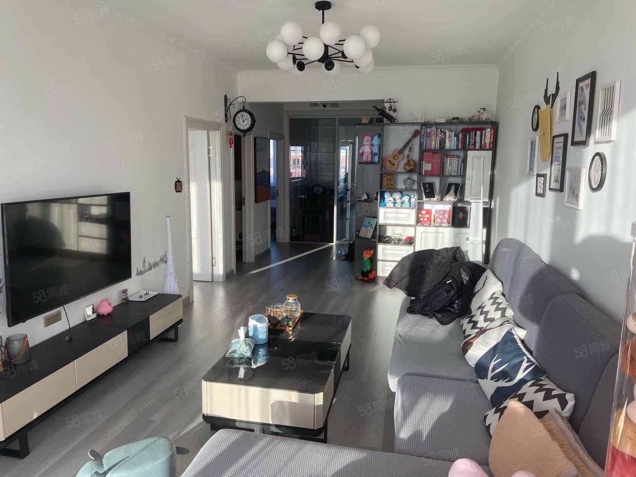 星河国际2室1厅1卫87.27㎡南北29.8万