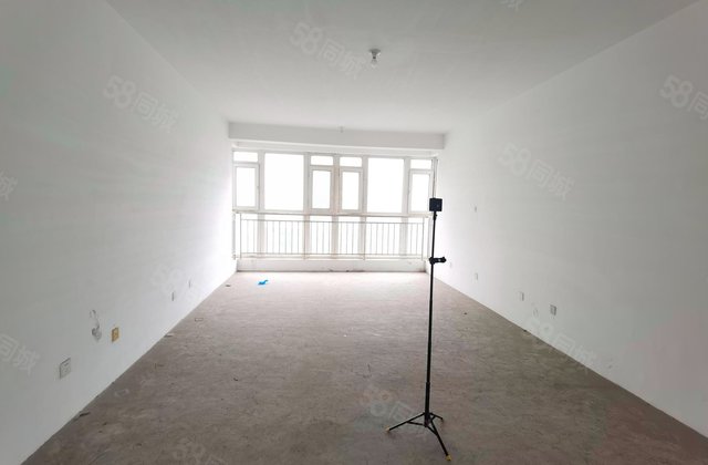 康桥水岸2室2厅120㎡67.5万二手房图片