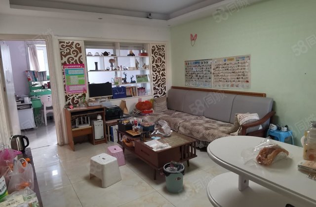 新东方龙湾在水一方 楼层好 产权清晰 小三房 居住密度低