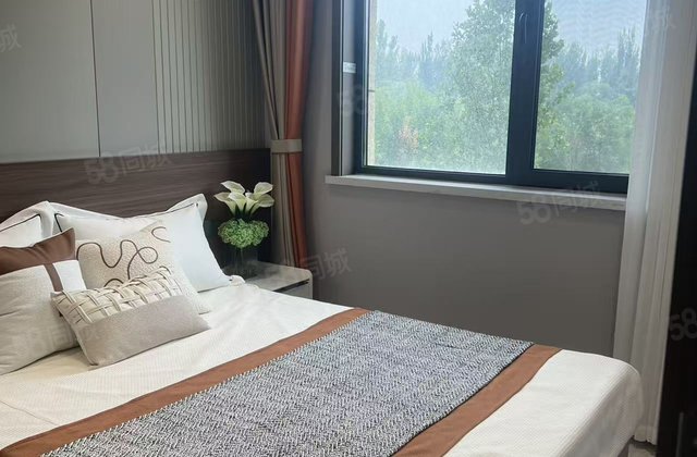 桃李天阅120平三室两厅好房急售车位储藏室配套齐全