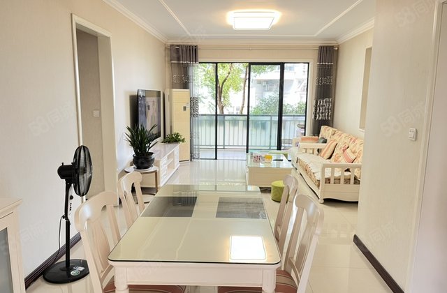 半岛花园3室2厅130㎡95万二手房图片