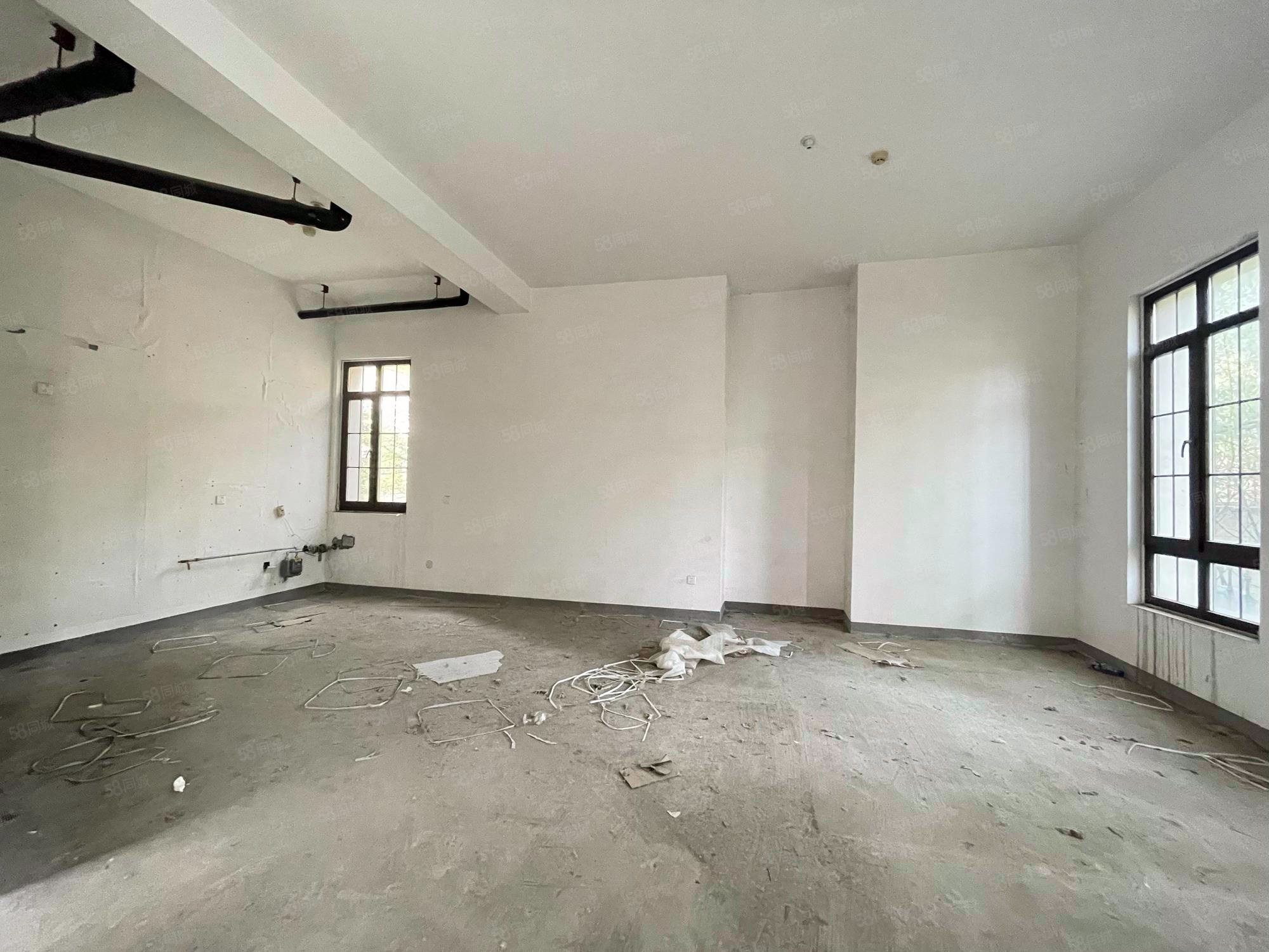 財富公館5室3廳5衛(wèi)1496.75㎡南北8500萬